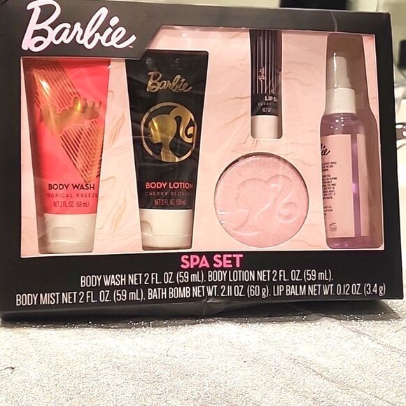 Taste Beauty Barbie Spa Set - Picture 2 of 5